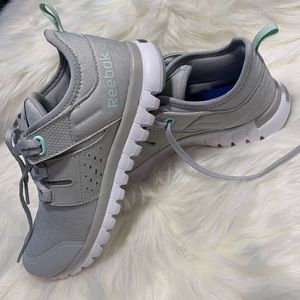 Women’s Reebok Memory tech tennis shoes size 6.5